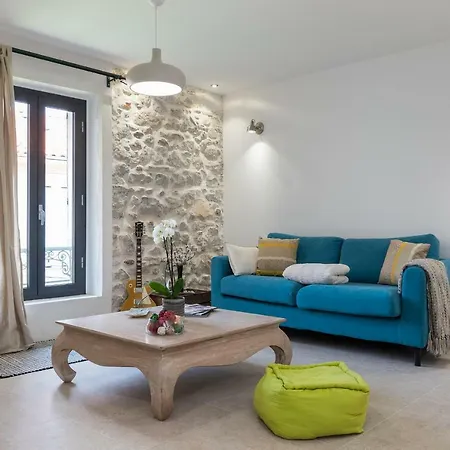 Daire Migrainier Cote Cour Antibes